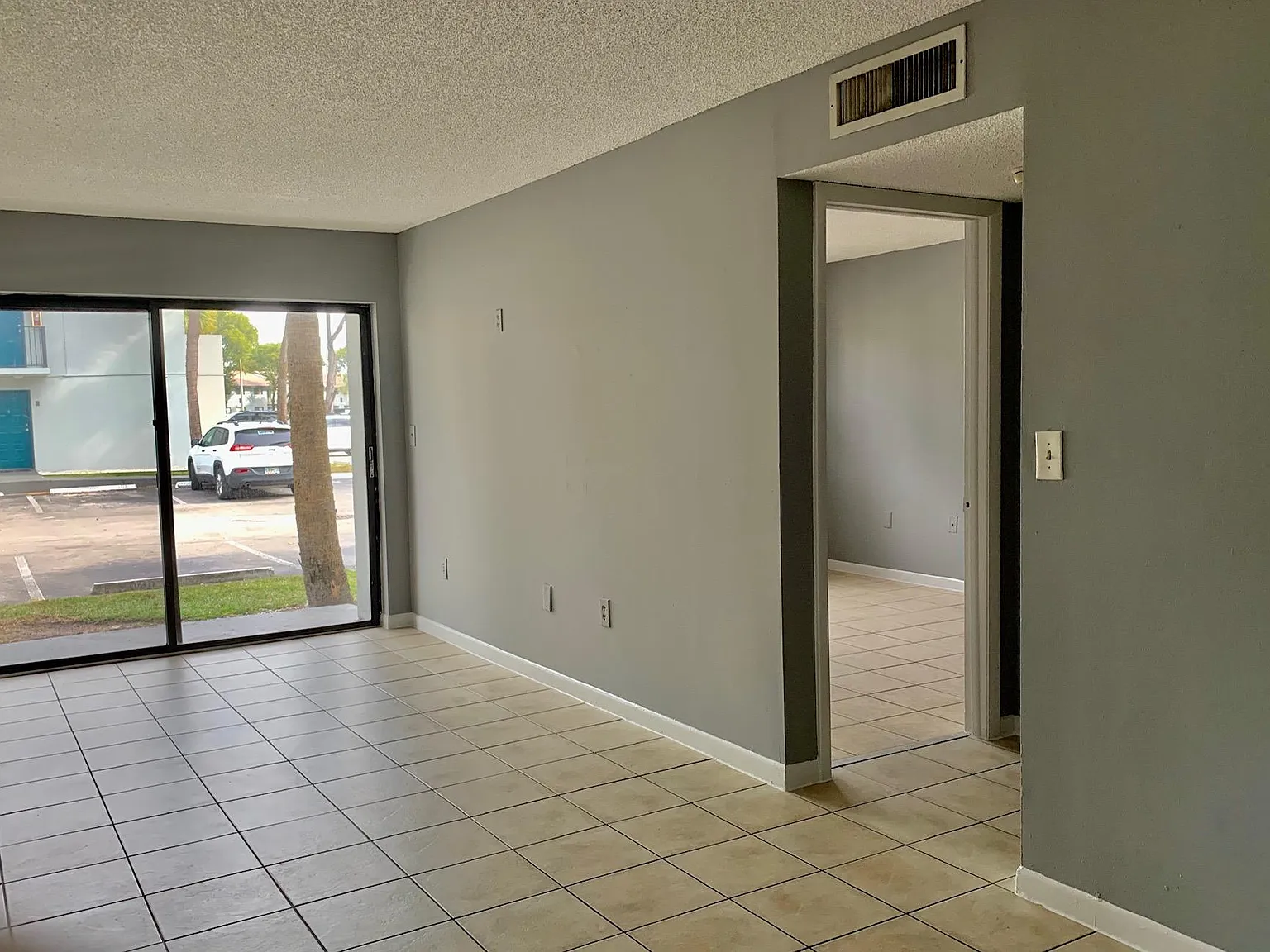 1 bed, 679 sqft, $1,750 — Photo 2