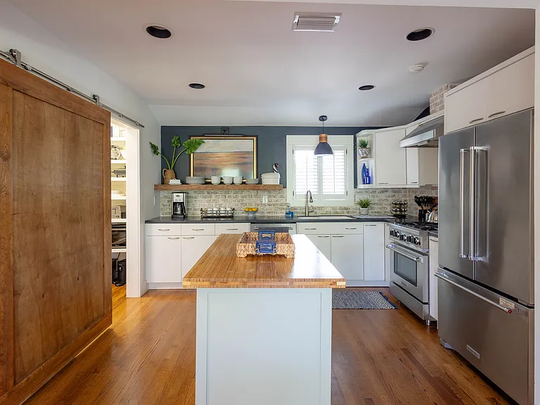 532 Wesley Oak Cir — Photo 18