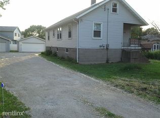 9408 Kleinman Rd, Highland, IN 46322