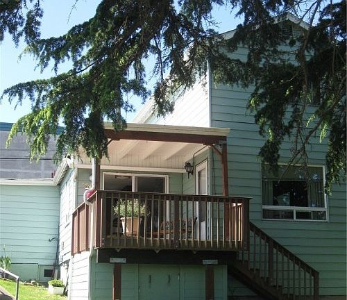 2nd image of 2336 Tacoma Ave S