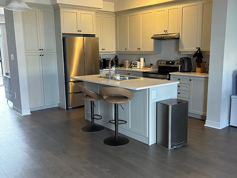 339 Inspire Blvd — Photo 3