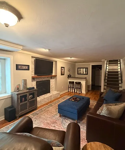2713 Farmington Pl — Photo 41