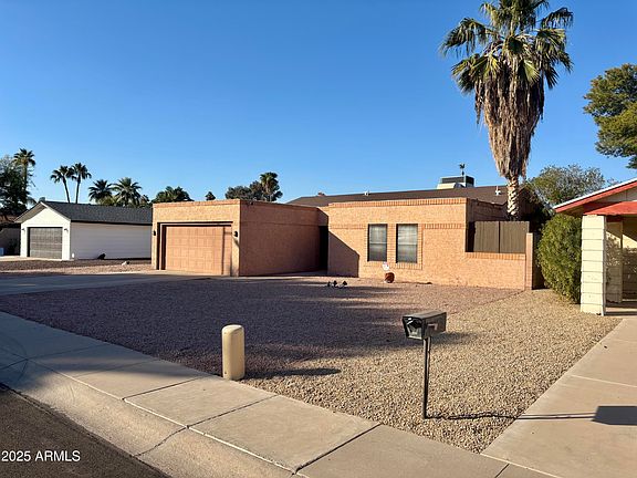 2nd image of 3910 E CORRINE Drive