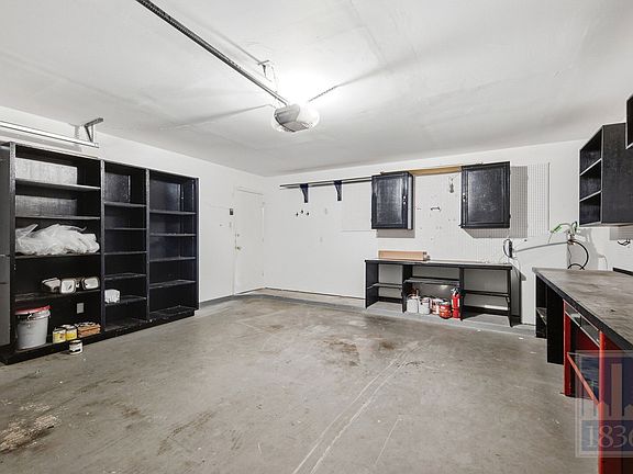5th image of 1538 Arusha St