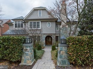 3050 University Ter NW, Washington, DC 20016