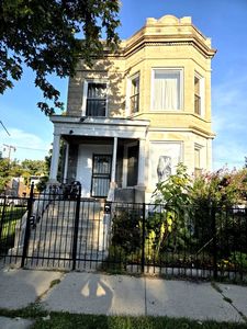 5633 S Justine St, Chicago, IL, 60636