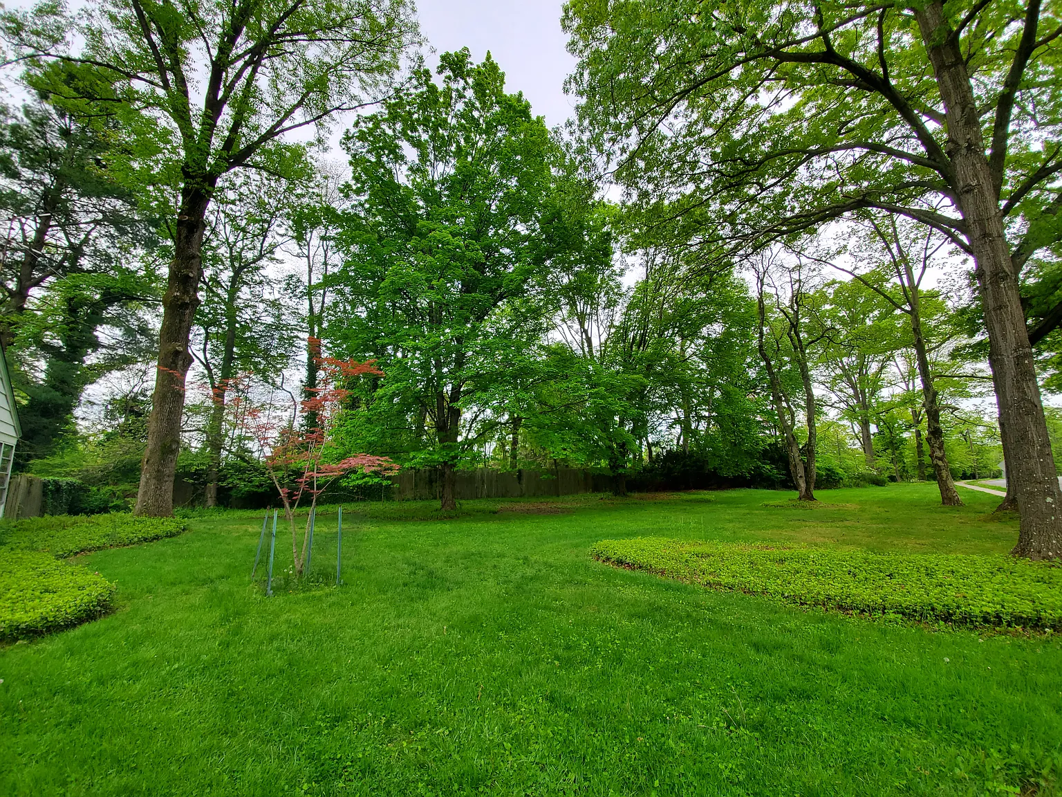 121 Sycamore Rd photo 1