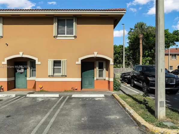 7975 NW 8th St Unit 9, Miami, FL 33126