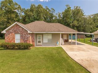 39113 Creek Dr, Ponchatoula, LA 70454