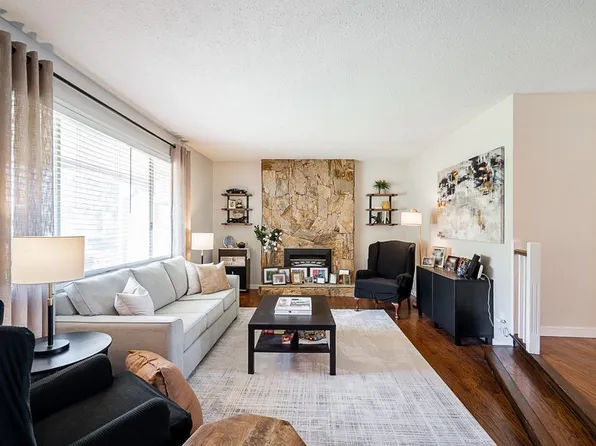 4628 207a St, Langley, BC V3A 5N3