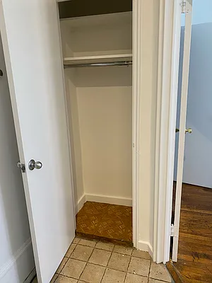 Rented by SP Brokerage Inc | media 17