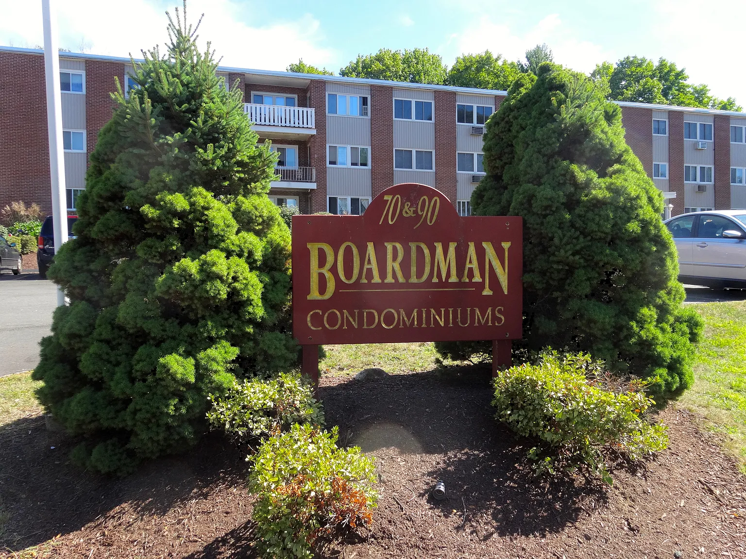 Boardman Condominiums of Bristol, CT — Photo 2