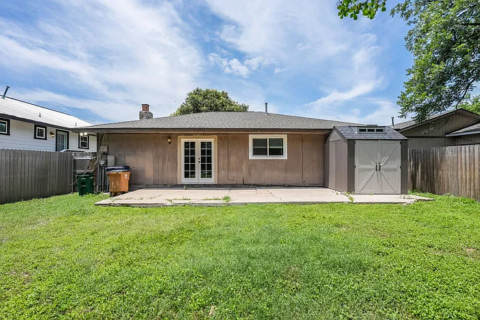 1153 Brookswood Ave — Photo 15