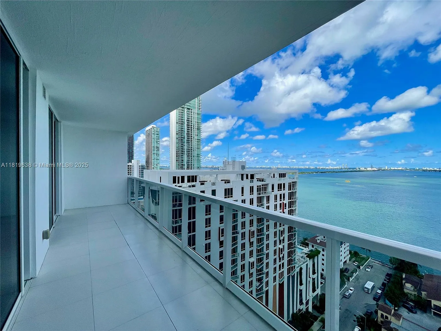 3 bed, 1450 sqft, $6,000 — Photo 4