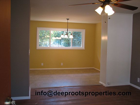 2nd image of 3120 Moorewood Dr