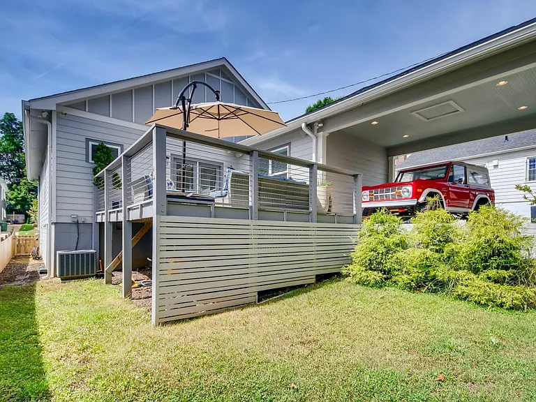 492 Rankin St NE — Photo 14