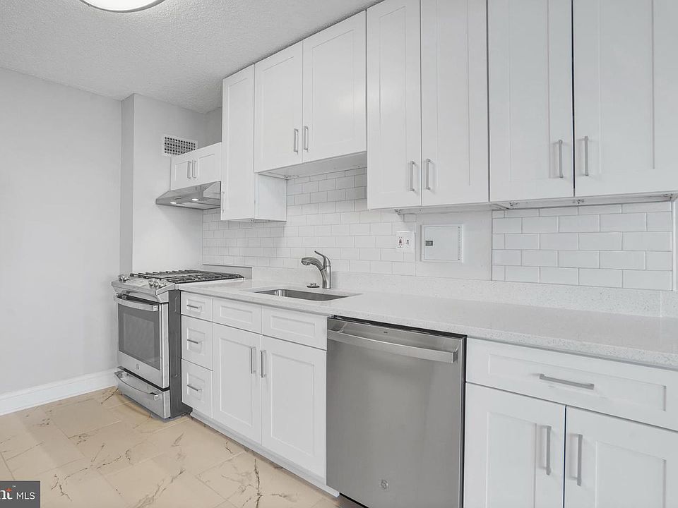 1st image of 1225 Martha Custis Dr APT 1116