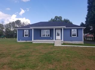 203 Union Camp Rd, Lafayette, TN 37083