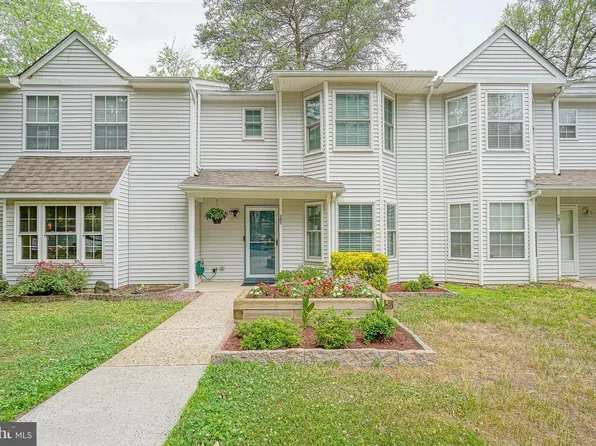 203 Balin Ct, Mantua, NJ 08051