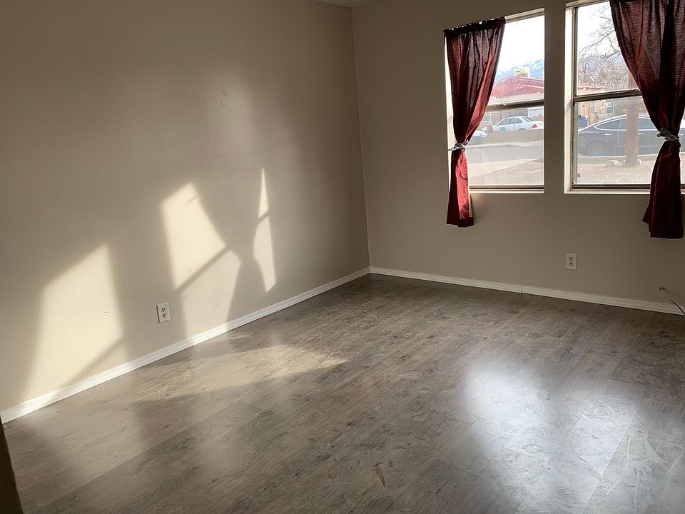1st image of 141 Alcazar St NE #A