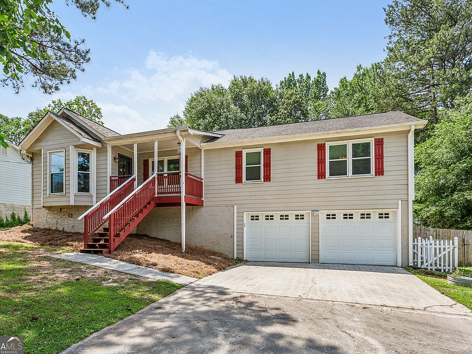 1st image of 1013 Natalie Ln SE