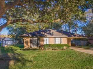 111 Rich Angel Dr, Carencro, LA 70520