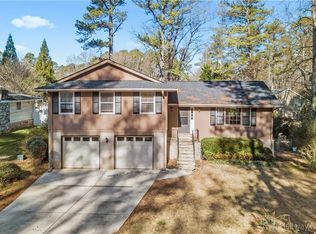 4147 Signal Rdg SW, Lilburn, GA 30047