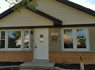 226 Zuelke Dr, Bellwood, IL