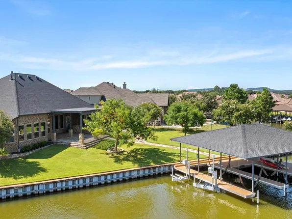 1203 Huntington Cove Ct, Granbury, TX 76048