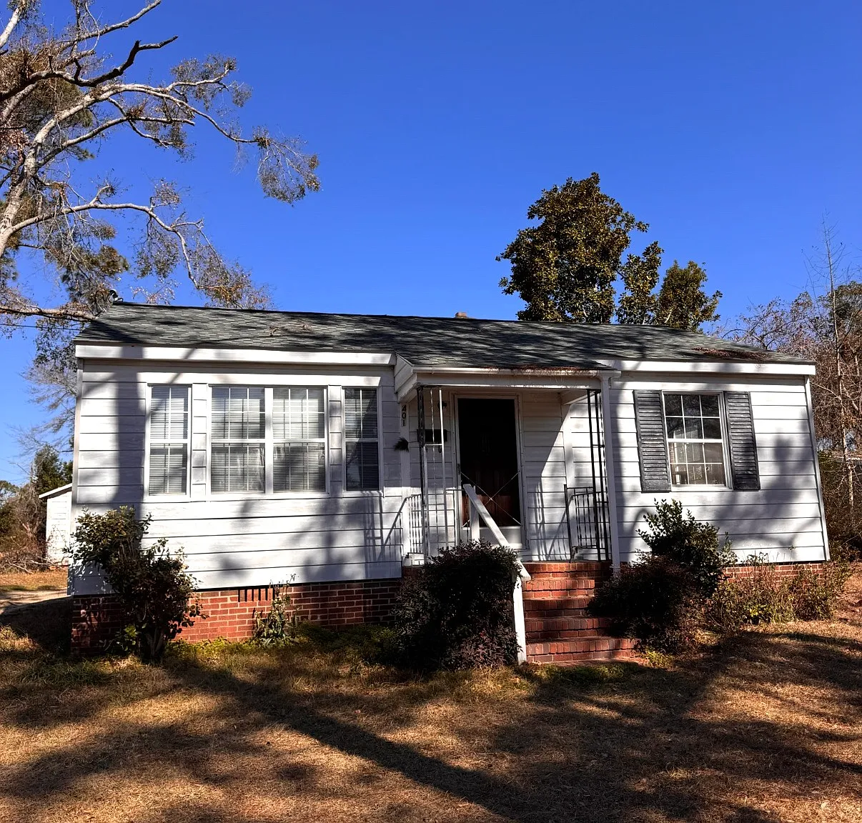 2 bed, 800 sqft, $900 — Photo 1