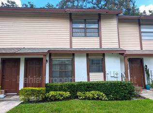 3441 Oak Trail Ct, Tampa, FL 33614