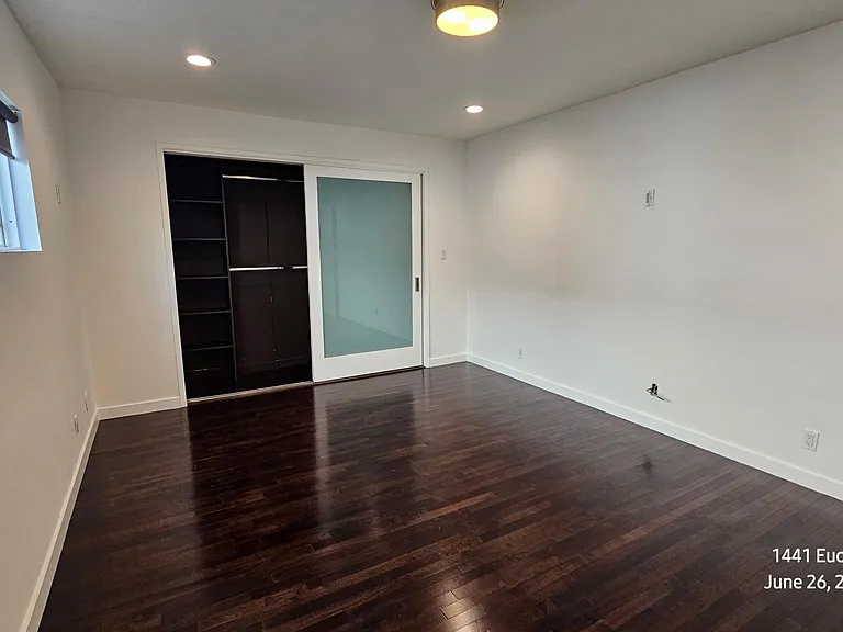 1441 Euclid St #1 — Photo 19