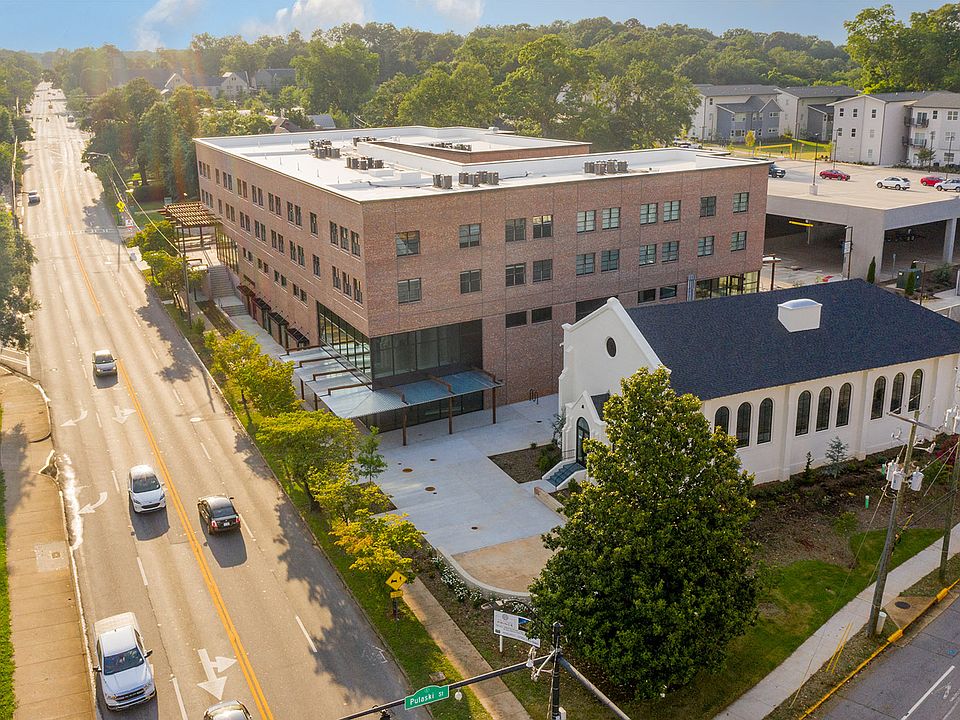 Building Photo 2
