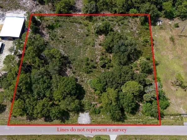 1050 Lakeview Ave, Clewiston, FL 33440