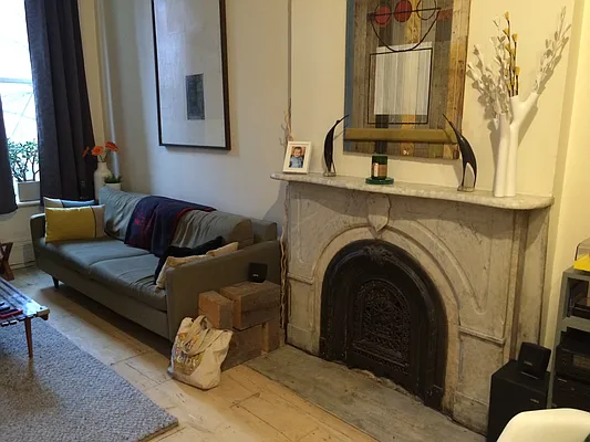 Rented by Realty Collective | media 4