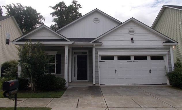 1st image of 10450 Glenmeade Rd