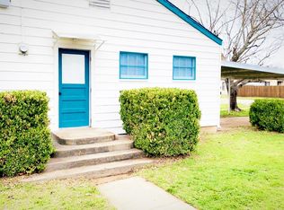 2720 N 51st St, Omaha, NE 68104