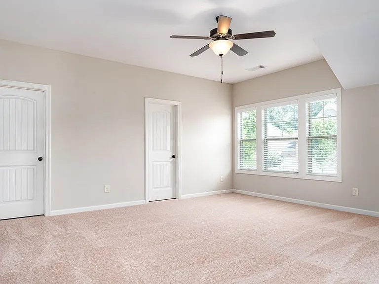 1290 Redbud Dr — Photo 20
