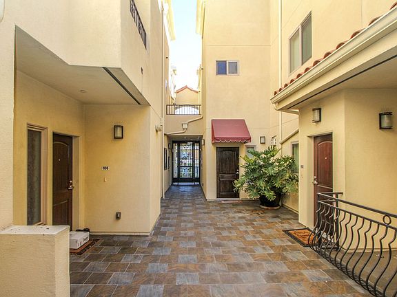 2nd image of 5727 Camellia Ave Unit 107