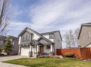 717 NW 28th St, Redmond, OR 97756