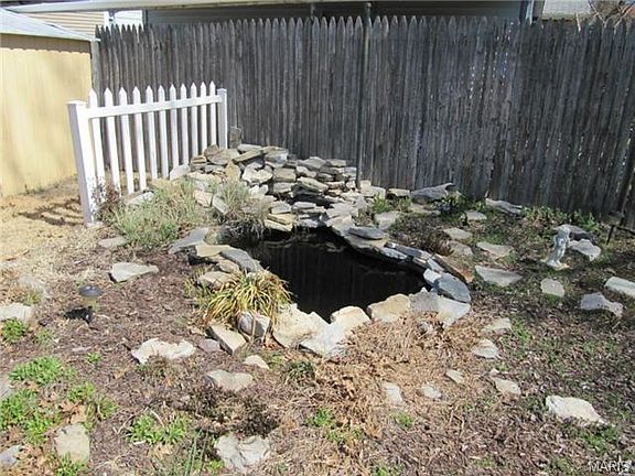4th image of 7629 Vermont Ave