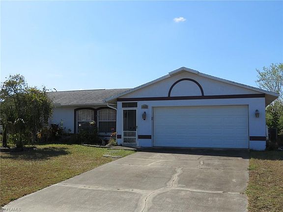 3rd image of 1604 Covington Meadows Cir