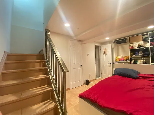 Rented by NY Space Finders Inc. | media 15