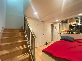 Rented by NY Space Finders Inc.