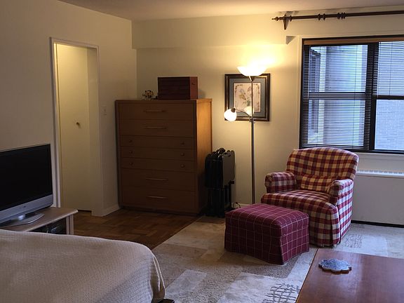 2nd image of 345 E 69th St APT 5A