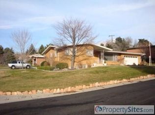 2801 E Lajoya Dr, Holladay, UT 84124