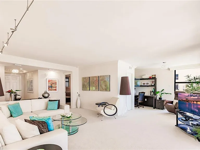 9375 Gulf Shore Dr #302 — Photo 7
