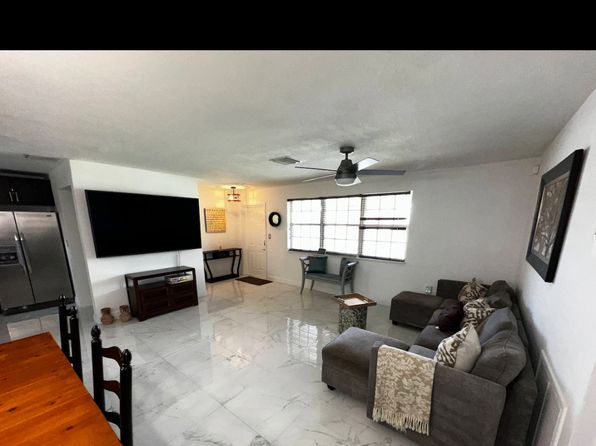 7650 NW 16th Ct