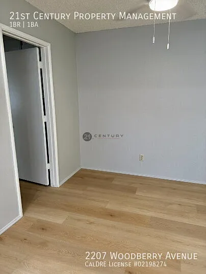 2207 Woodberry Ave — Photo 4