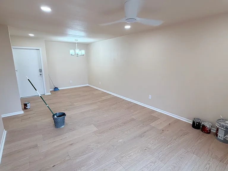 8435 Hearth Dr — Photo 6